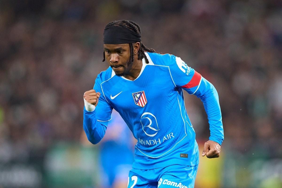 每体：卢克曼曾两次被推荐给巴萨，但均未被巴萨采纳