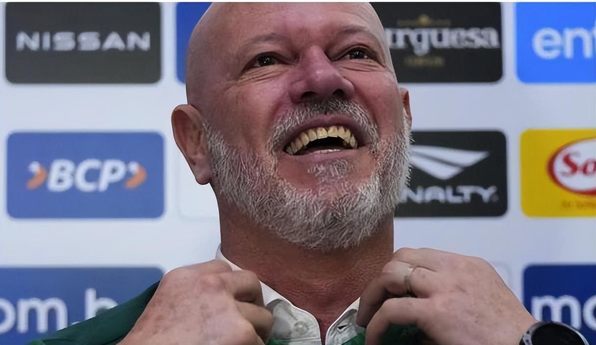 华体会体育-足协或将对安东尼奥未来另有安排！会继续委以重任，以官宣为准